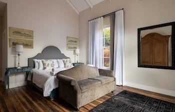 banhoek corner guesthouse