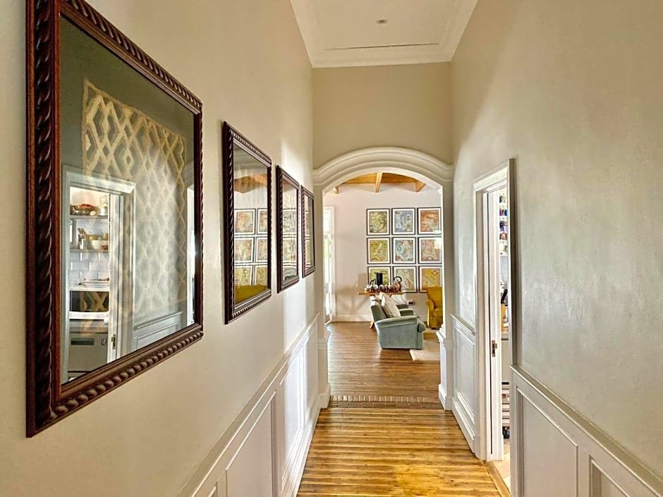 banhoek corner guesthouse