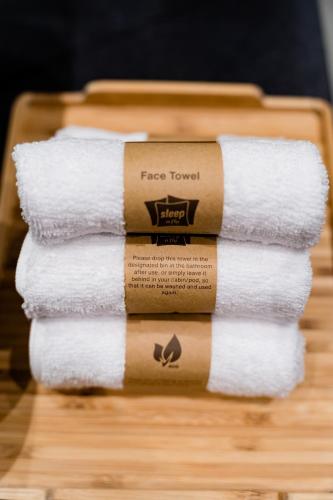 sleep n fly sleep lounge and showers north node transit only