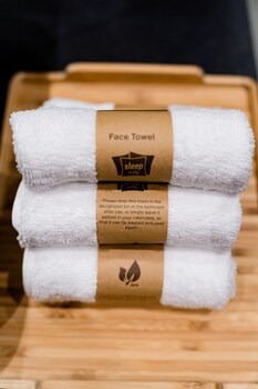 sleep n fly sleep lounge and showers north node transit only