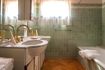 villa delia hotel and cooking school