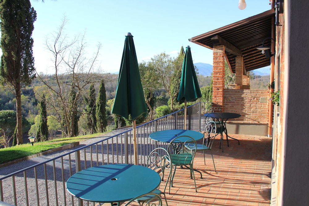 villa delia hotel and cooking school