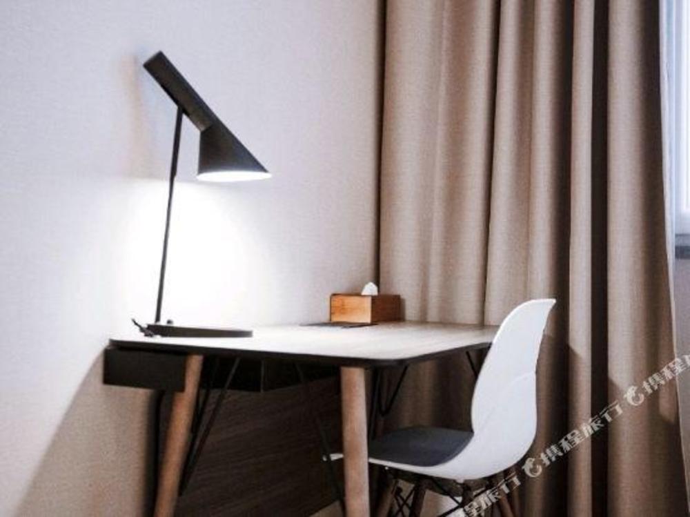 hanting hotel jiande xinanjiang shengde international plaza