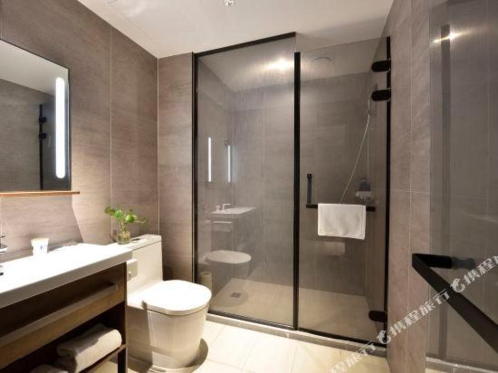 hanting hotel jiande xinanjiang shengde international plaza