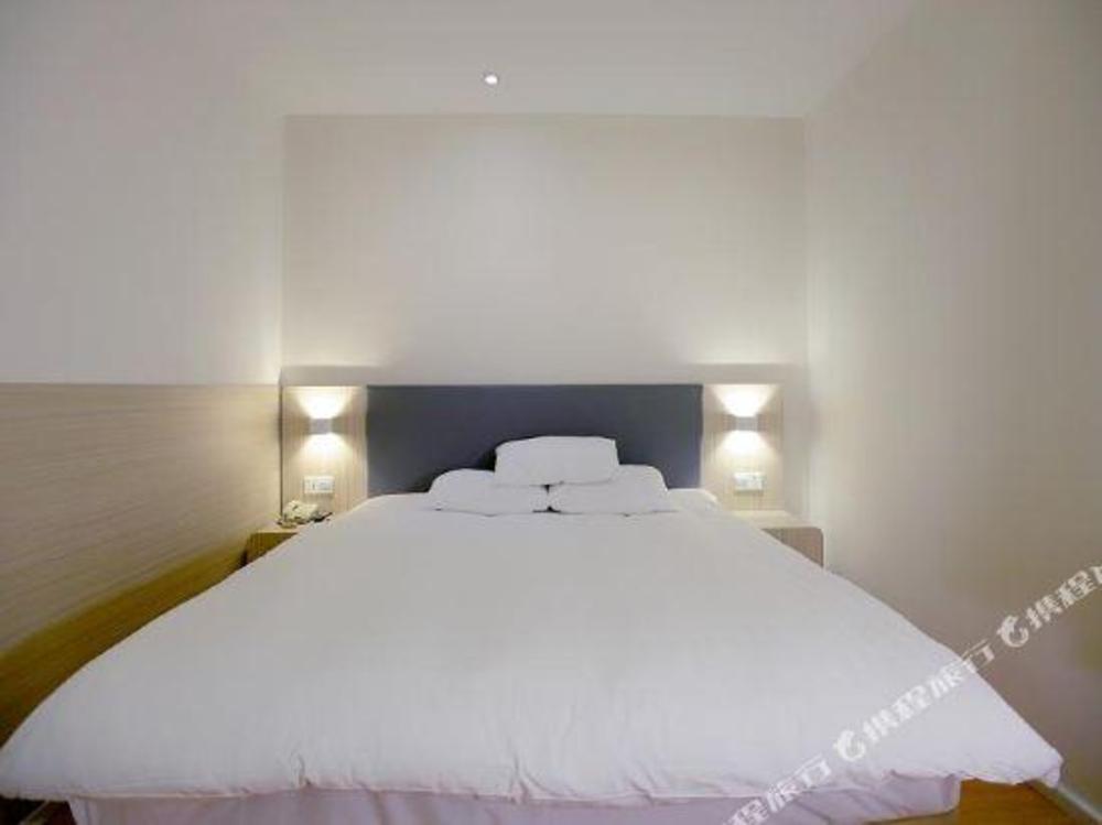 hanting hotel jiande xinanjiang shengde international plaza