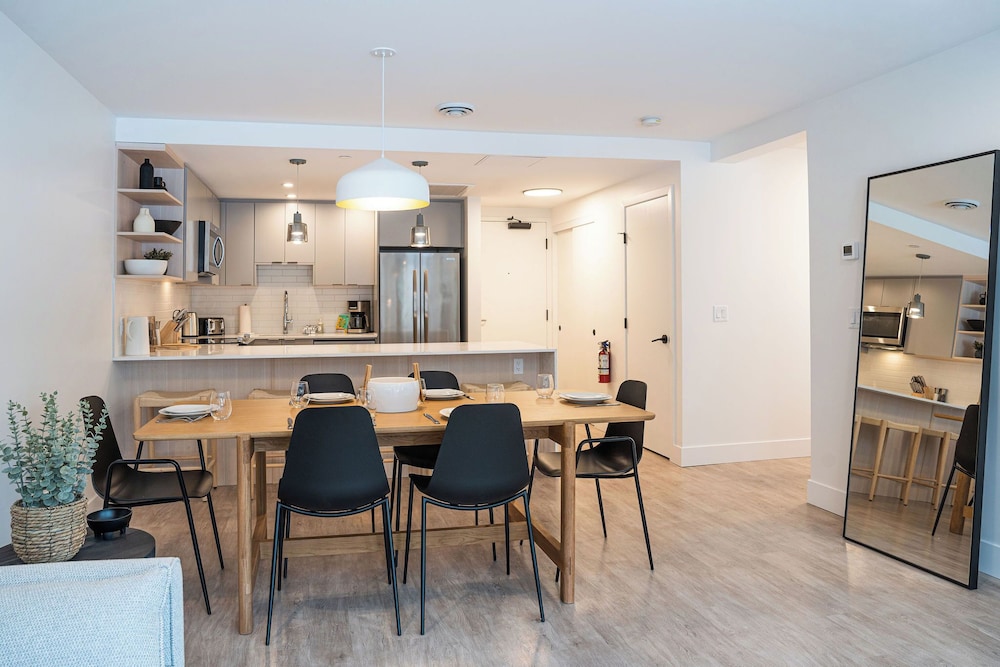 qs hideaway by revelstoke vacations