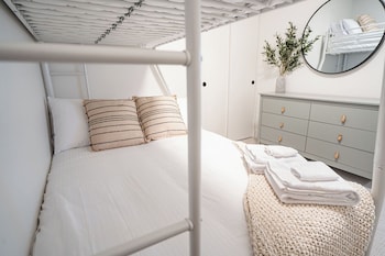 qs hideaway by revelstoke vacations