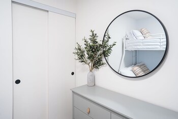 qs hideaway by revelstoke vacations