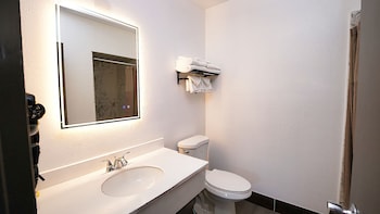 seaside inn and suites