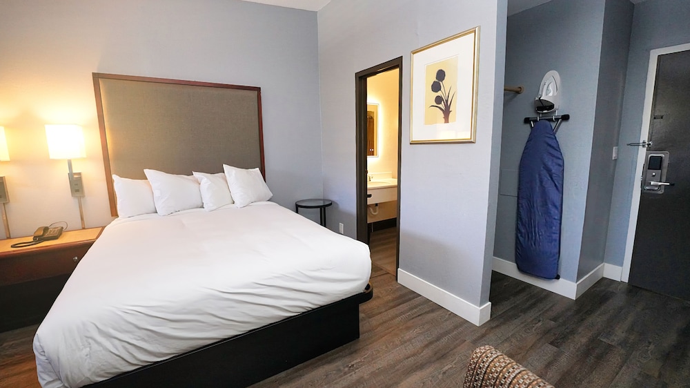 seaside inn and suites