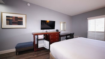 seaside inn and suites