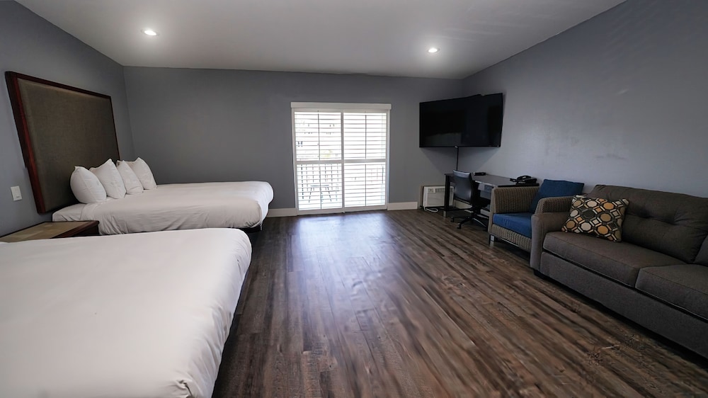 seaside inn and suites