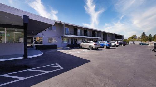seaside inn and suites