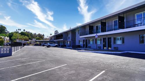 seaside inn and suites