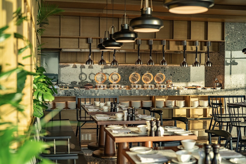 l7 west lake hanoi by lotte