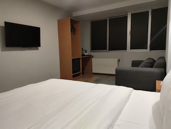 olen uskudar hotel