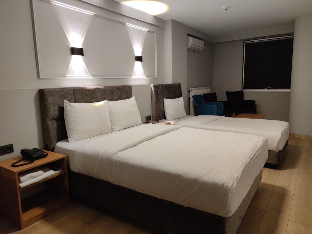 olen uskudar hotel