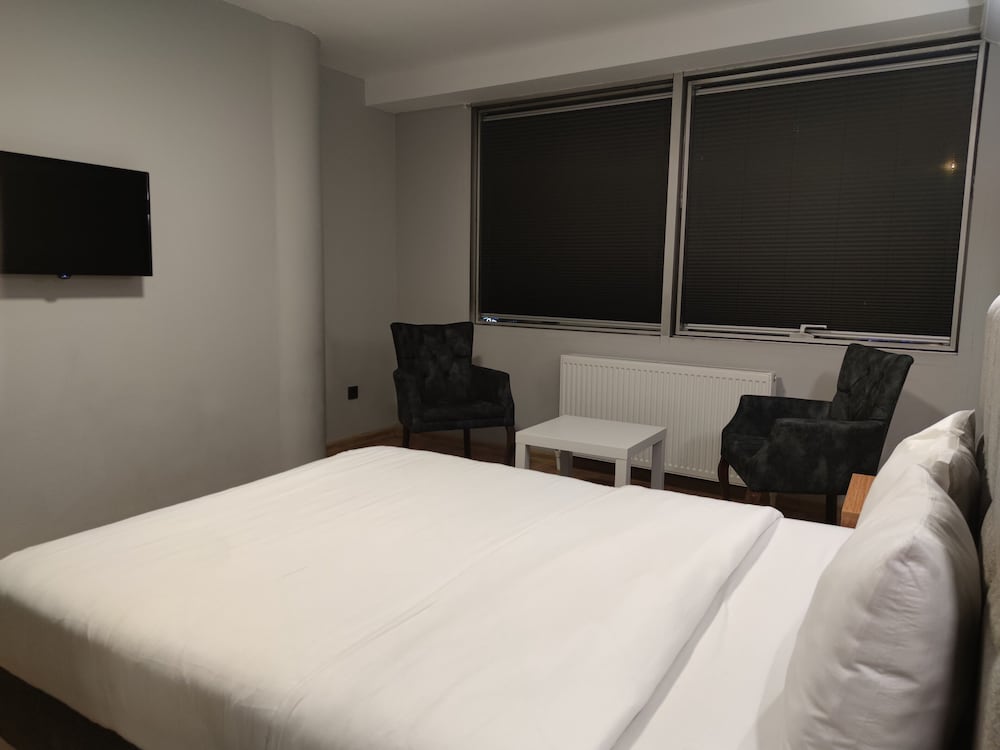 olen uskudar hotel