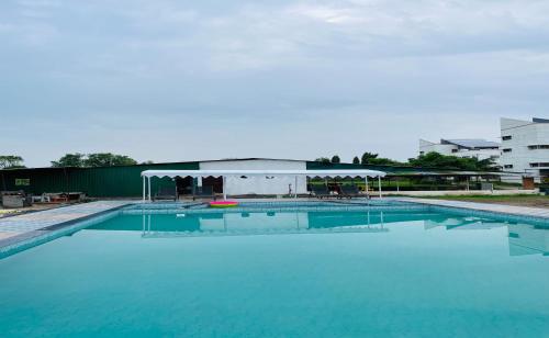 vasant vihar resort
