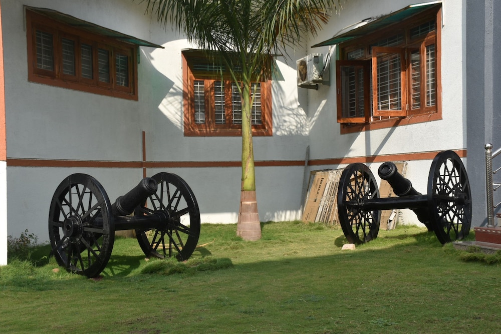 vasant vihar resort