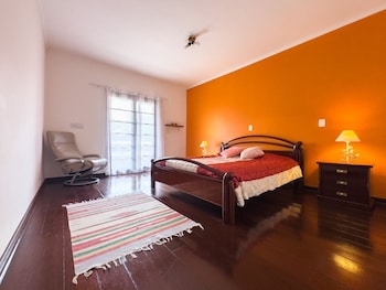 refugio com piscina e churrasqueira