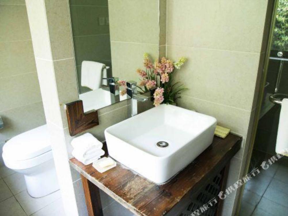 xianning hot spring valley resort