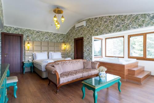 motali life hotel