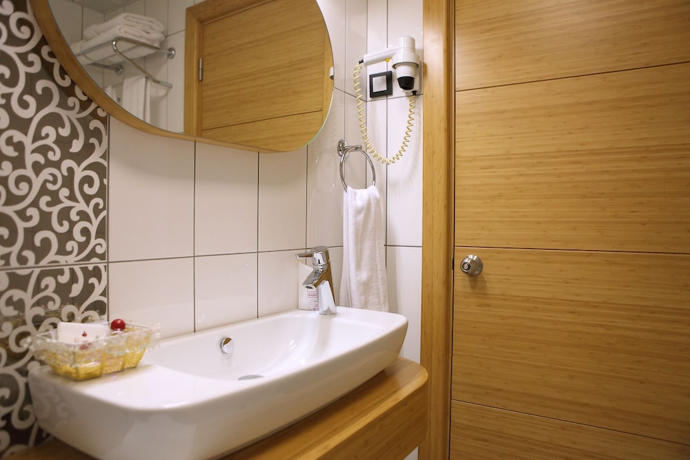 sultan hotel restaurant