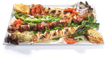 sultan hotel restaurant