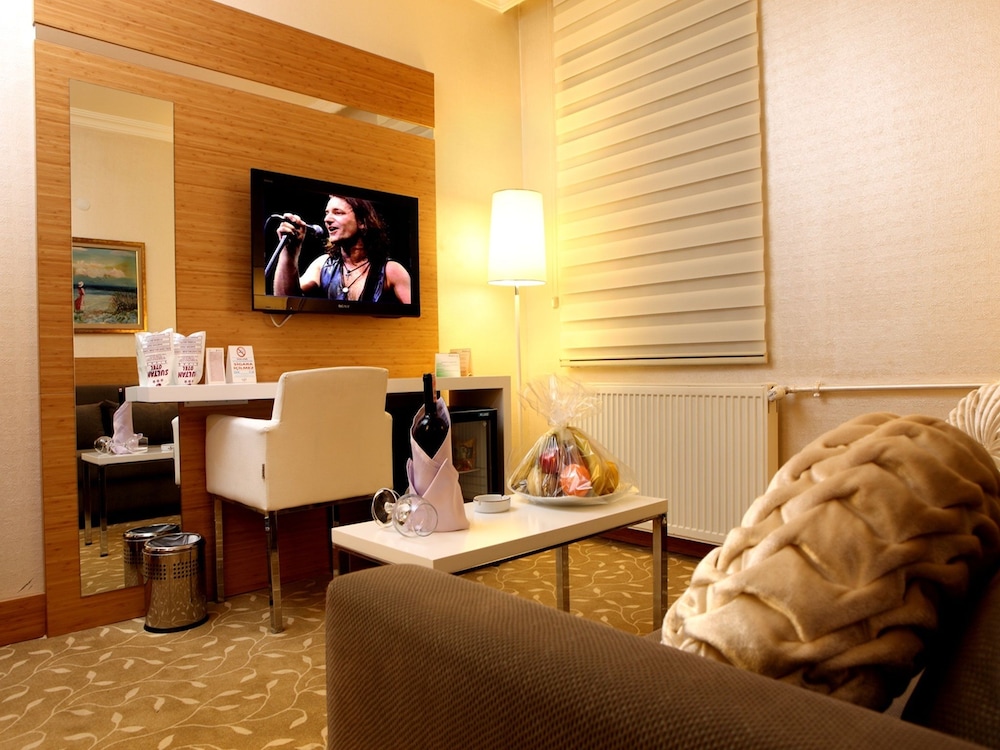 sultan hotel restaurant