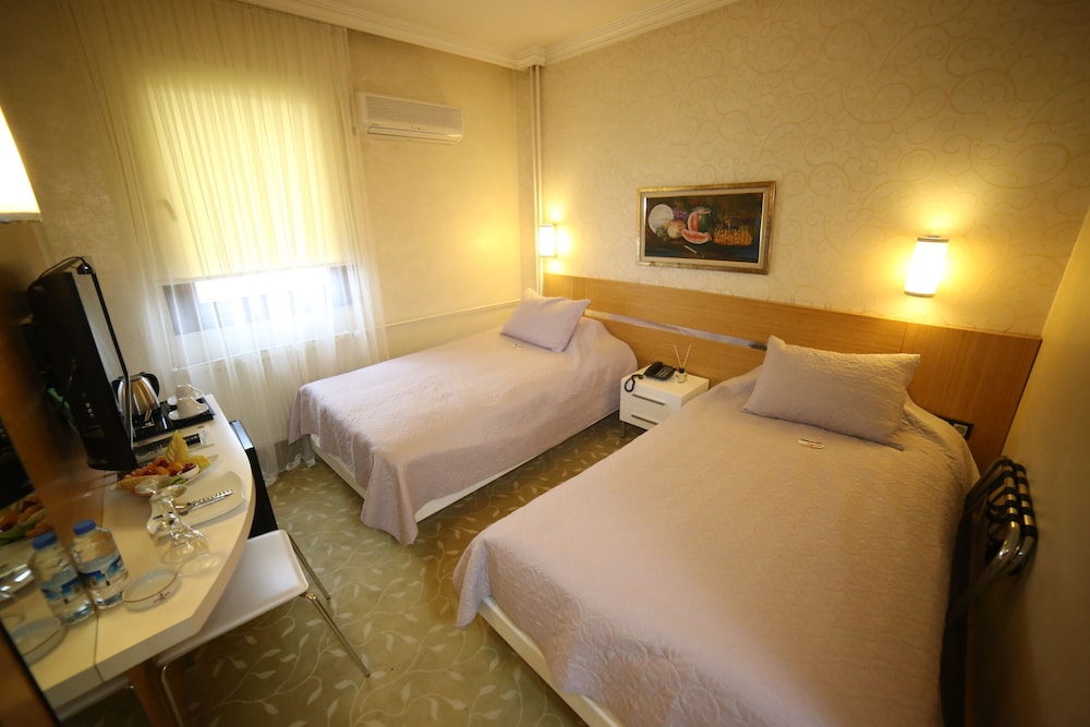 sultan hotel restaurant