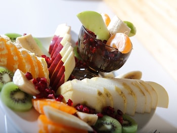 Sultan Hotel - Restaurant,Near Ataturk Congress And Ethnography Museum,3 star