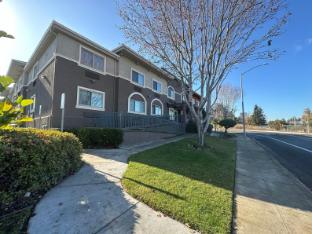 holiday inn express and suites mountain view