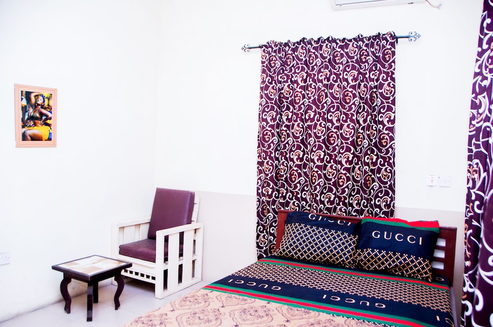 zenmof royal guest house