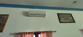 oyo 92243 fanilly guest house marabahan