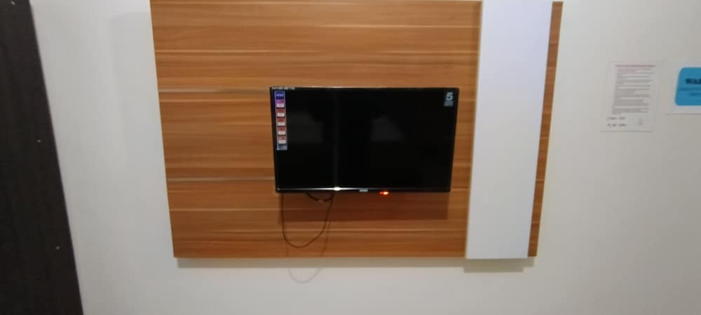 oyo 92243 fanilly guest house marabahan