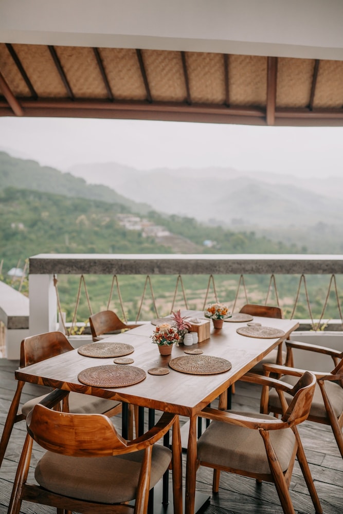 sumberkima resort