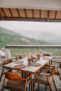 sumberkima resort