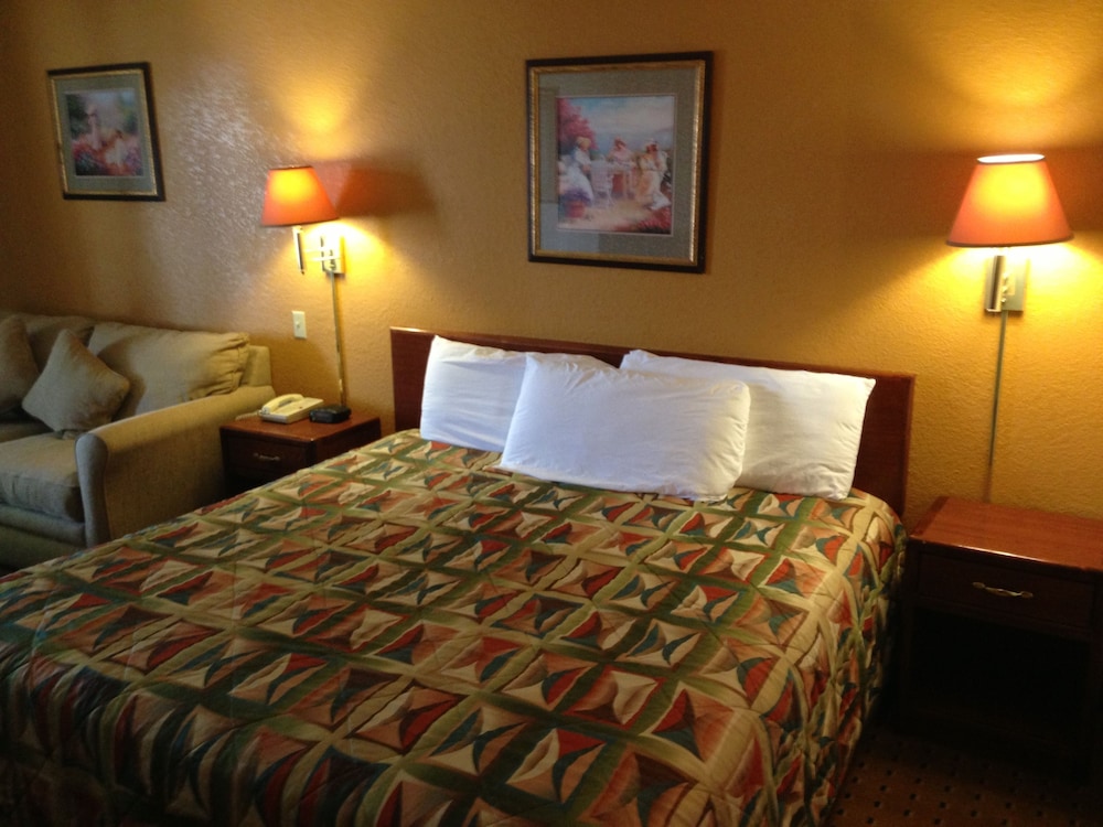 brentwood inn and suites