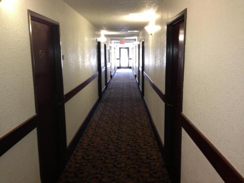 brentwood inn and suites