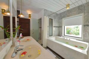 hoi an ancient house resort and spa