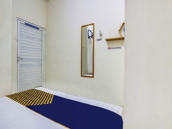 spot on 90780 gang tengah homestay syaria