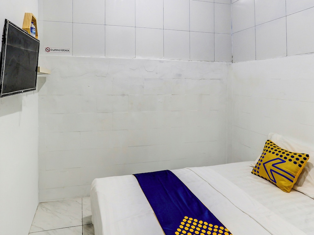 spot on 90780 gang tengah homestay syaria