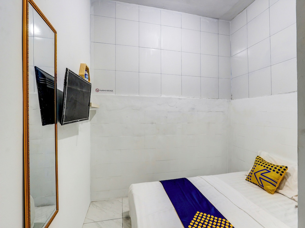 spot on 90780 gang tengah homestay syaria