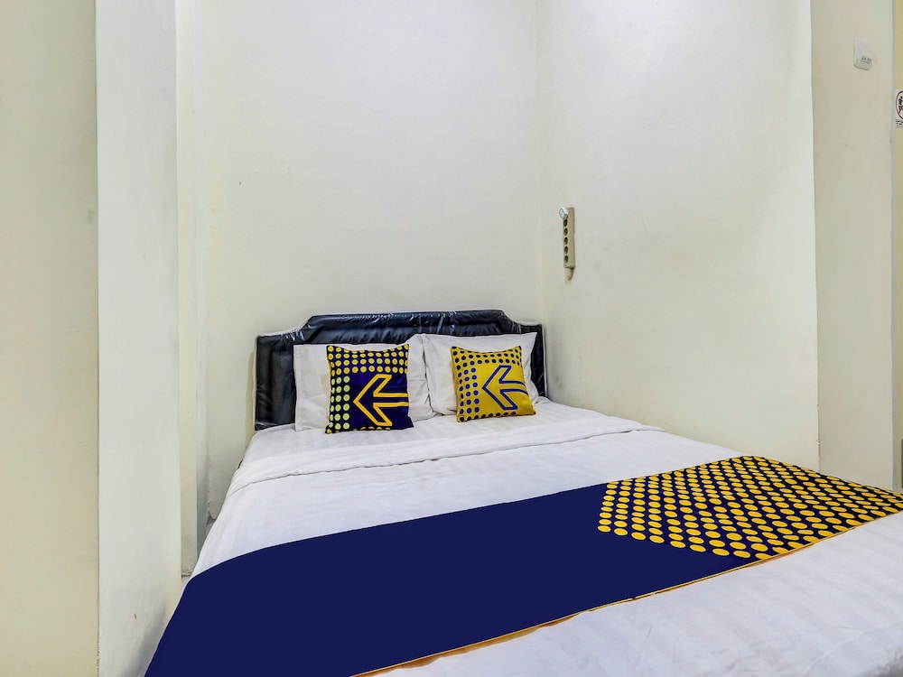 spot on 90780 gang tengah homestay syaria