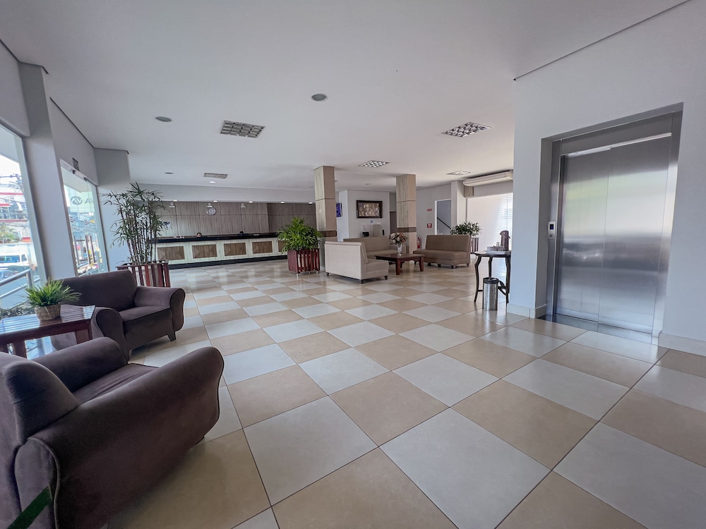 hotel guapindaia praca