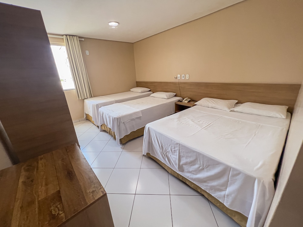 hotel guapindaia praca