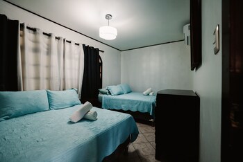 casa de playa playa hermosa jaco