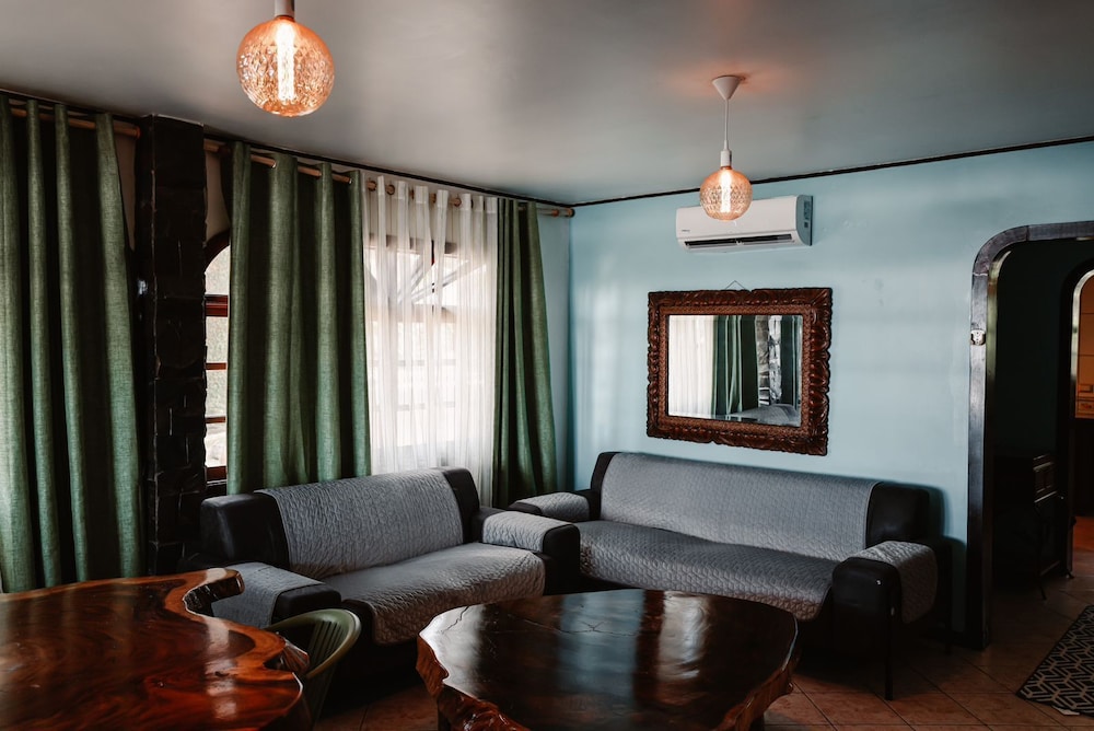 casa de playa playa hermosa jaco