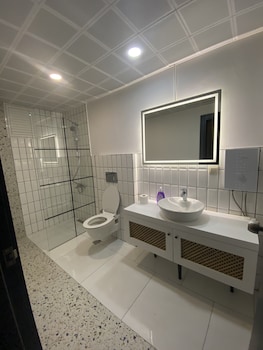 via suite apart otel
